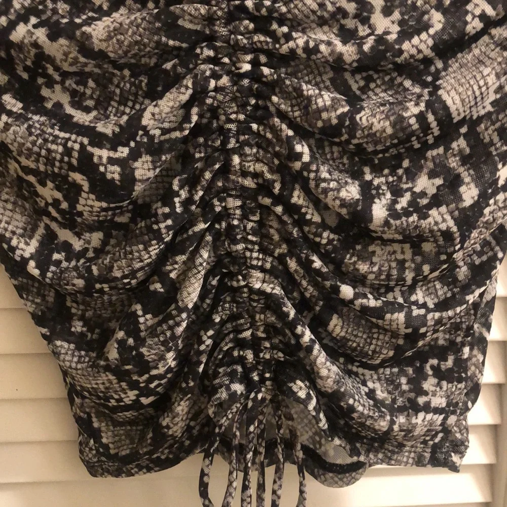 Garage - Picture 2 of 3